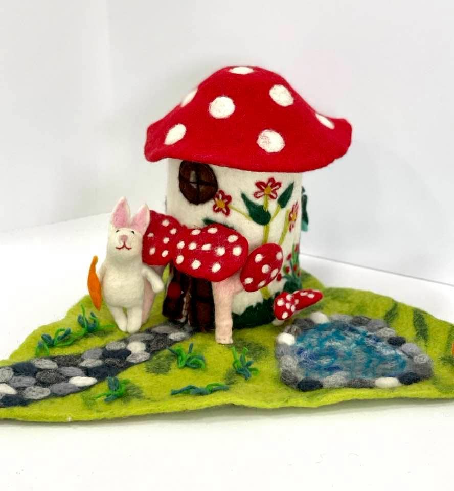 Finger Puppets - Felt Magic Mushroom House