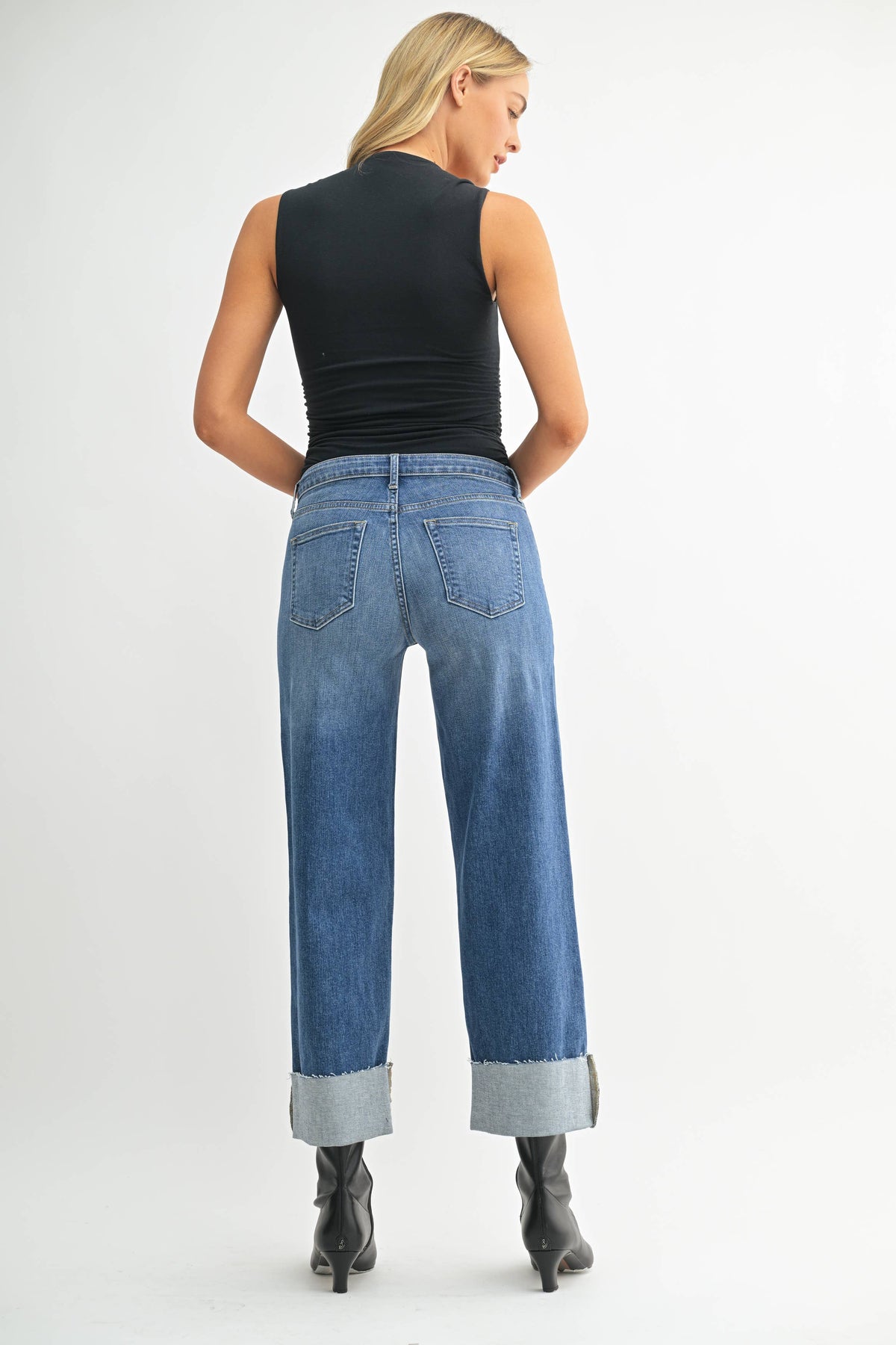 BP600 - MD - Scissor Cut Cuffed Wide Leg