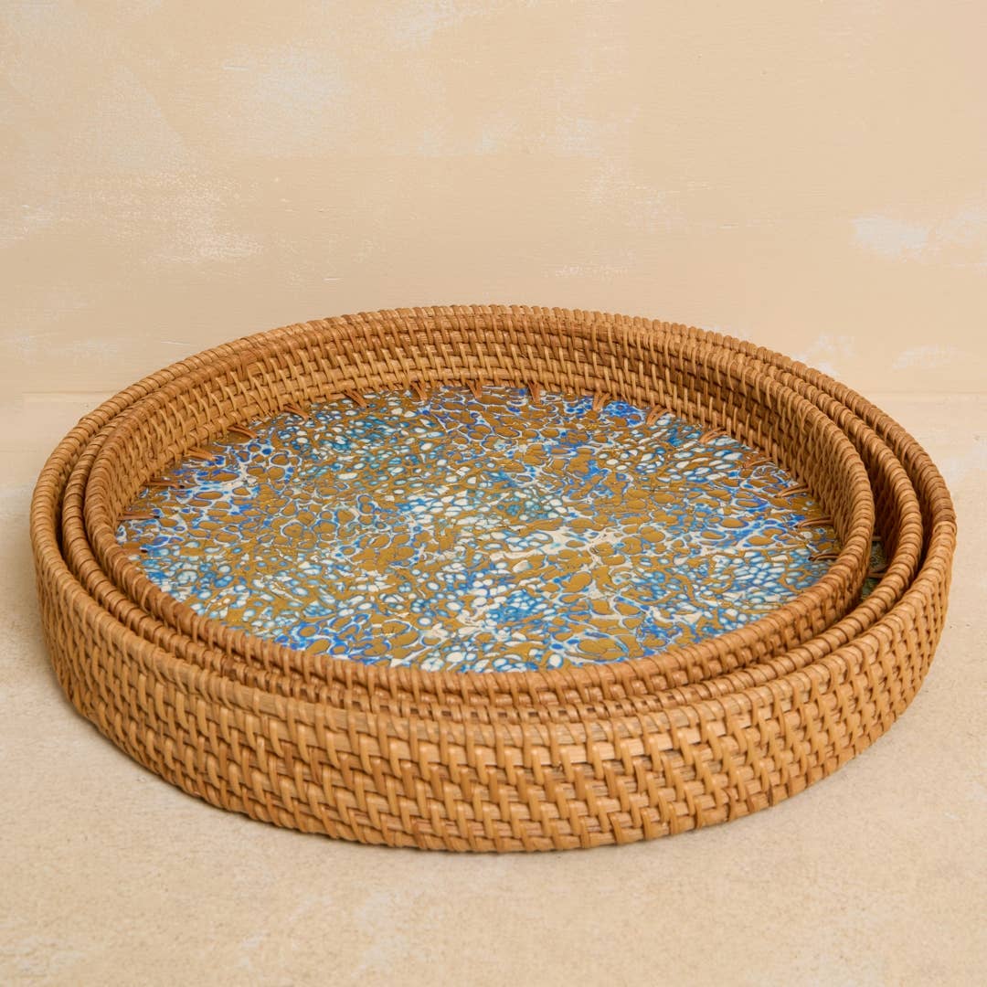 Dynamic Eggshell Lacquer Tray with Rattan Rim: Small