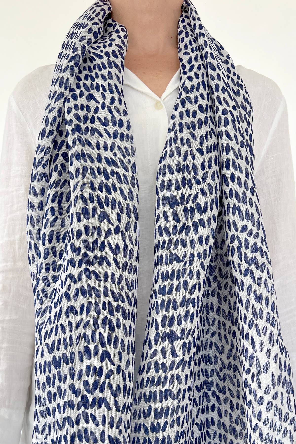 Linen Scarf: Rocks Blue/Blue