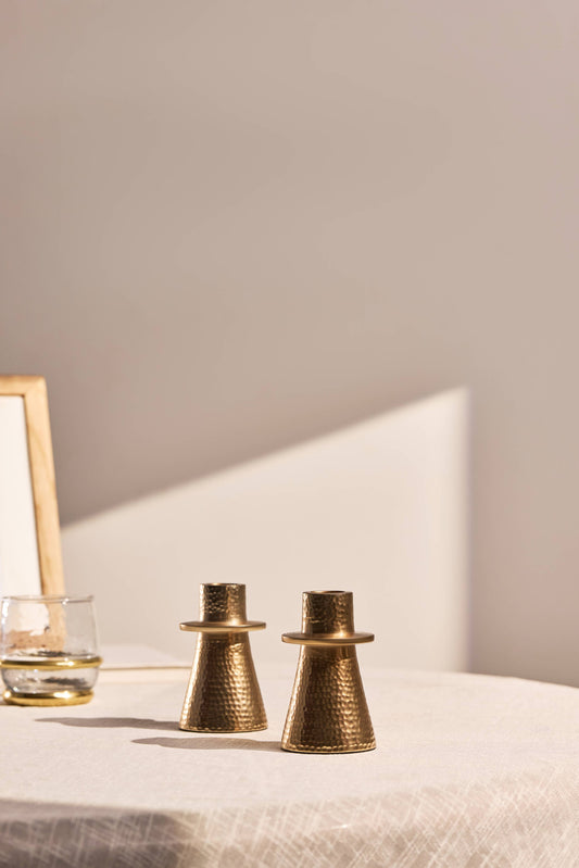 Pebbled Footed Taper Holder - Set of 2