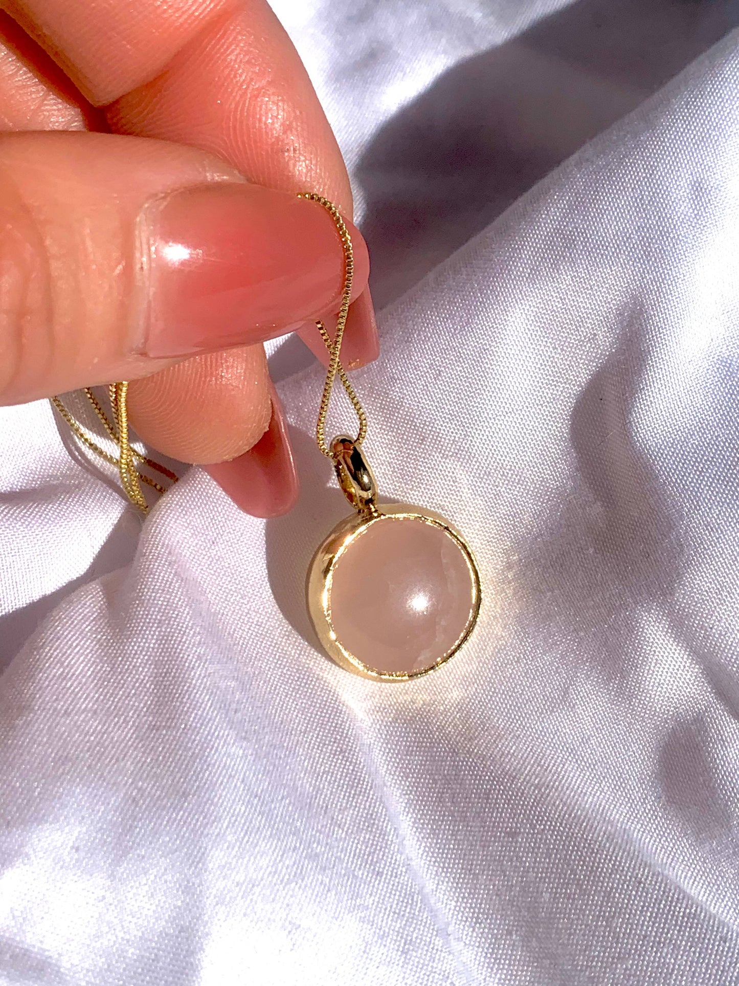 Rose Quartz Necklace : Paperclip chain