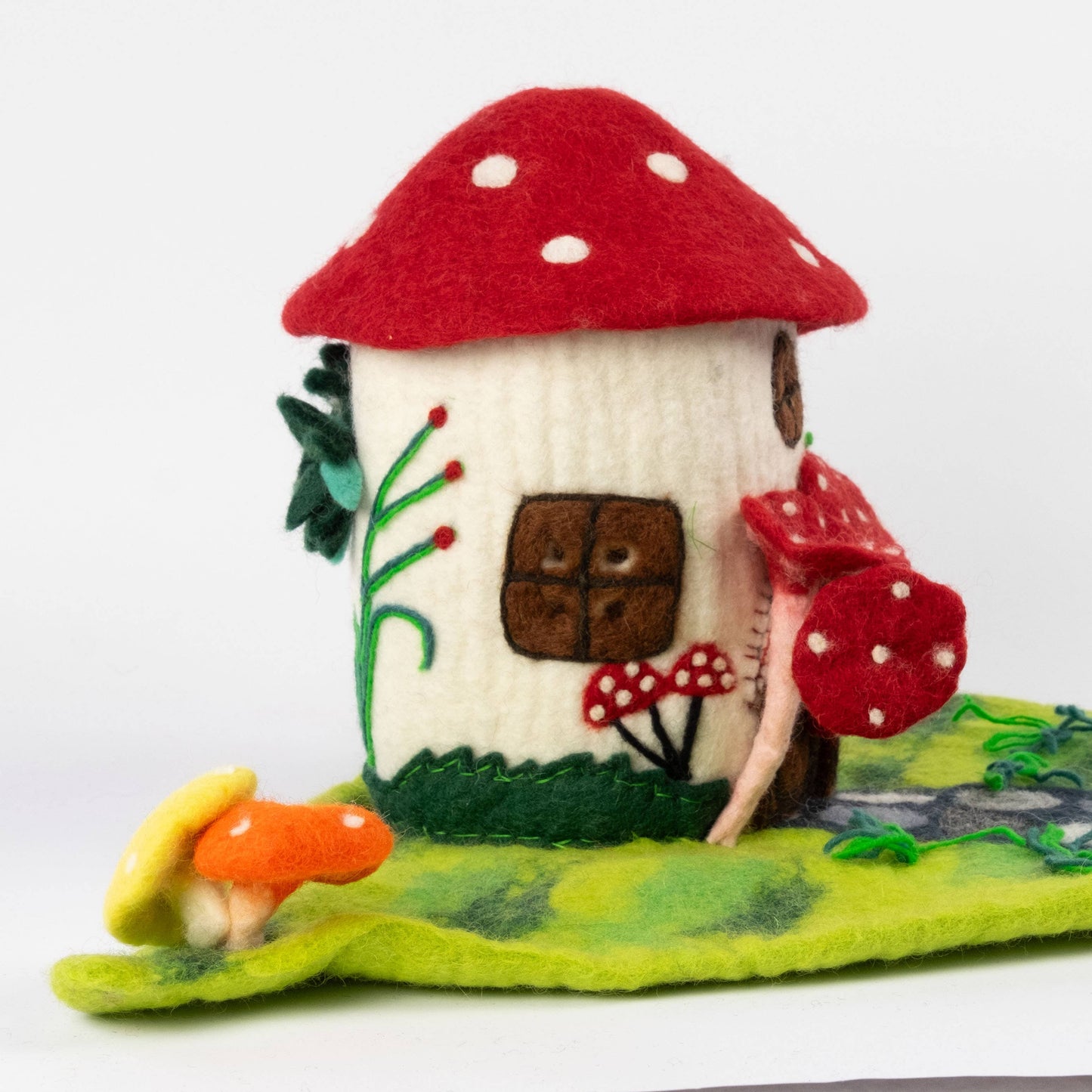 Finger Puppets - Felt Magic Mushroom House