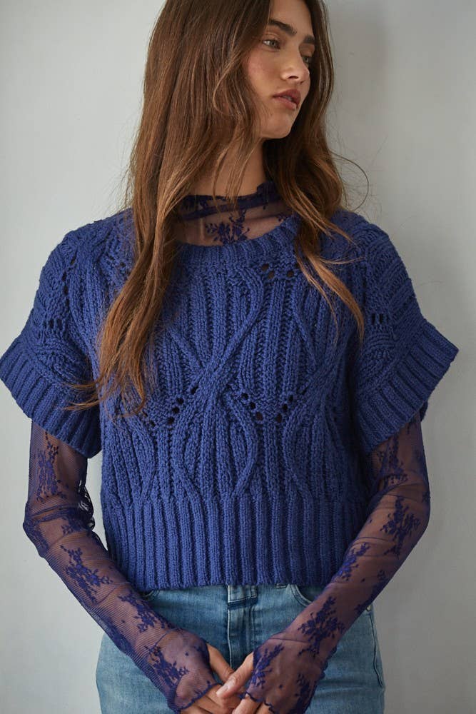 W1124 | Knit Sweater Crochet Round Neck Short Sleeve Top: Cream / Small