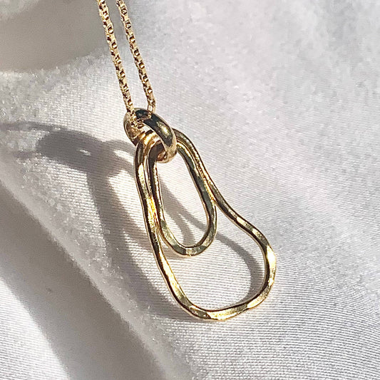 Oyster Necklace