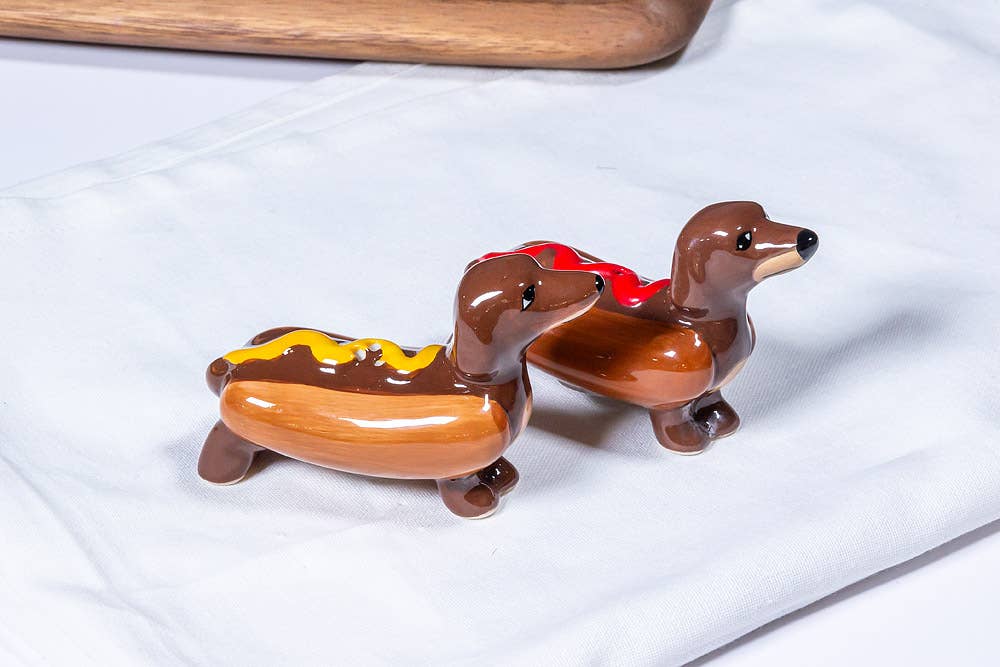 Dachshunds in Hot Dogs S&P-4"
