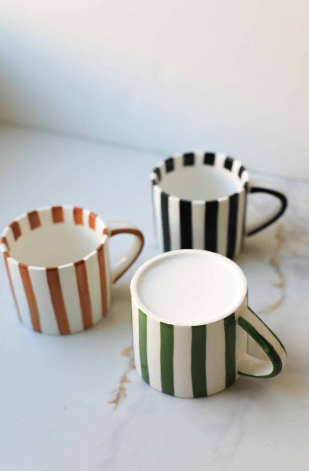 Simple Striped Mugs: Red