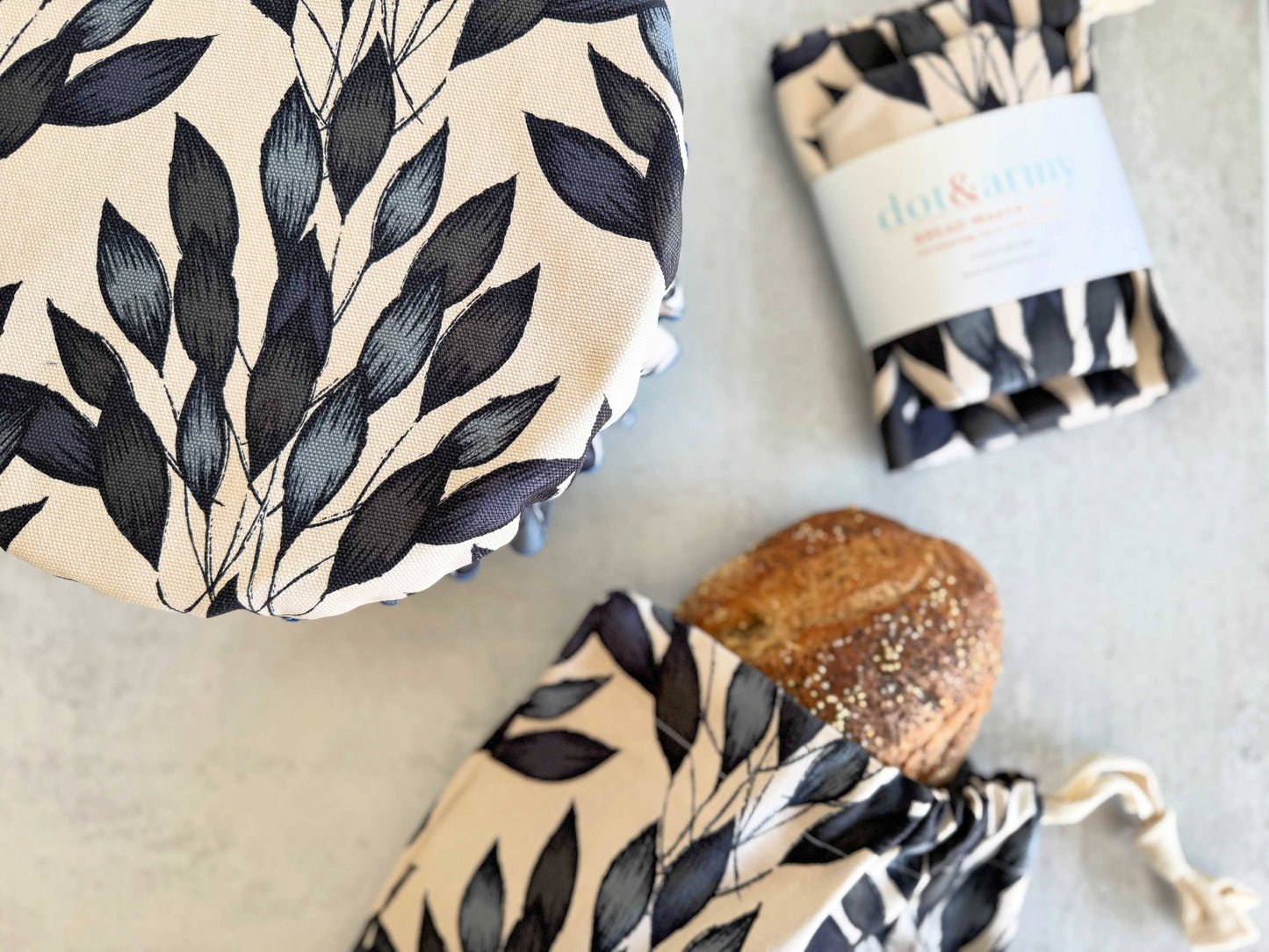 Brushed Leaves Bread Makers Set- bread bag and cover