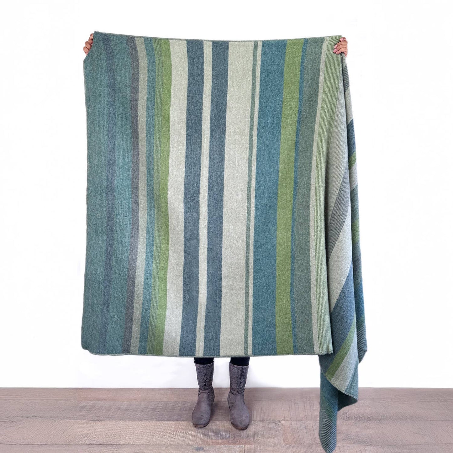 Alpaca Throw - Lotus: Throw