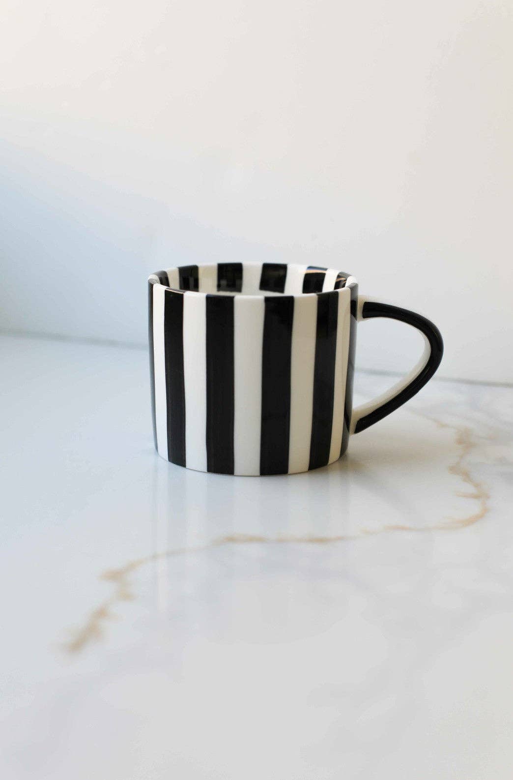 Simple Striped Mugs: Red