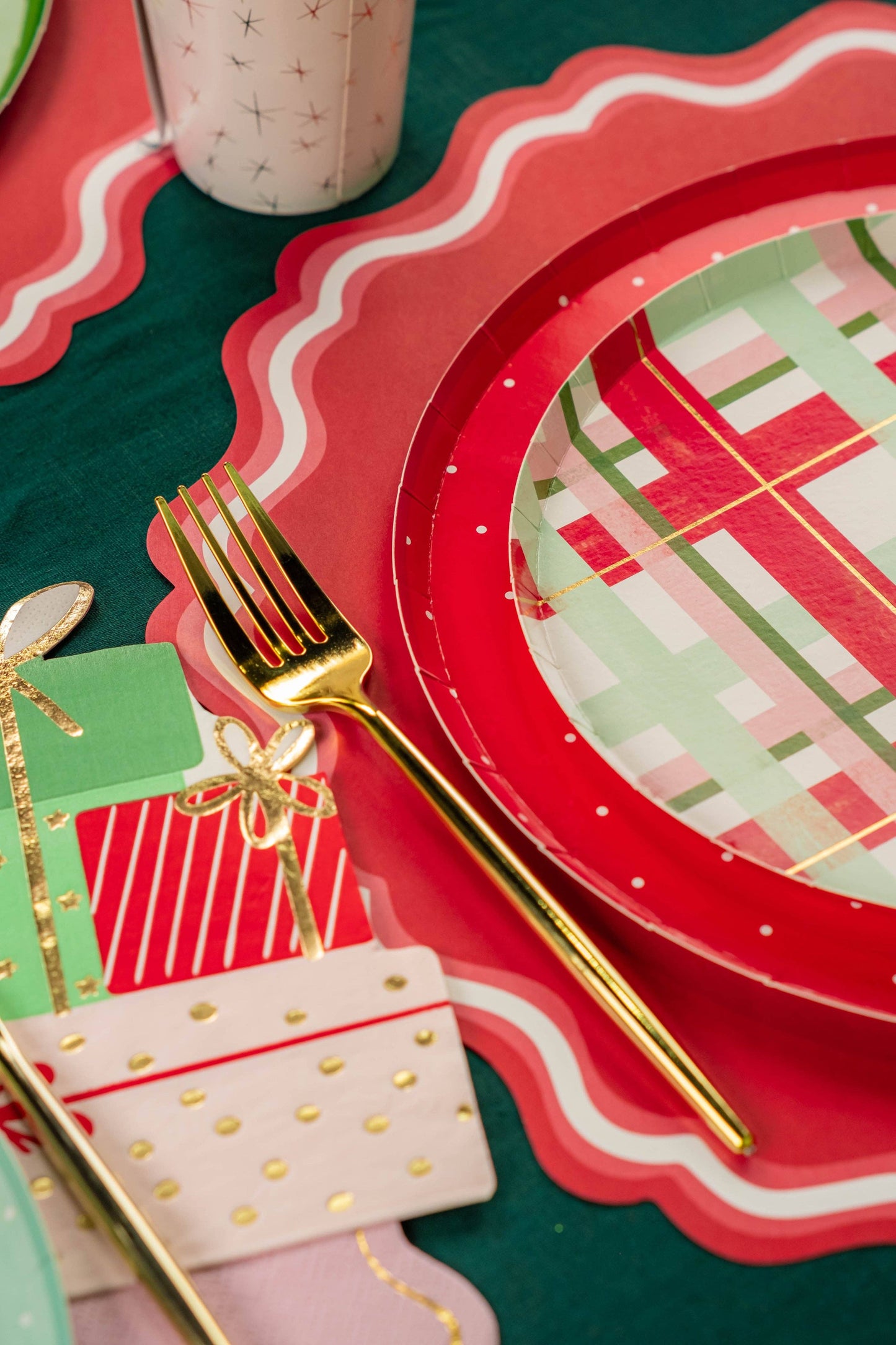 Cheerful Plaid Small Plates